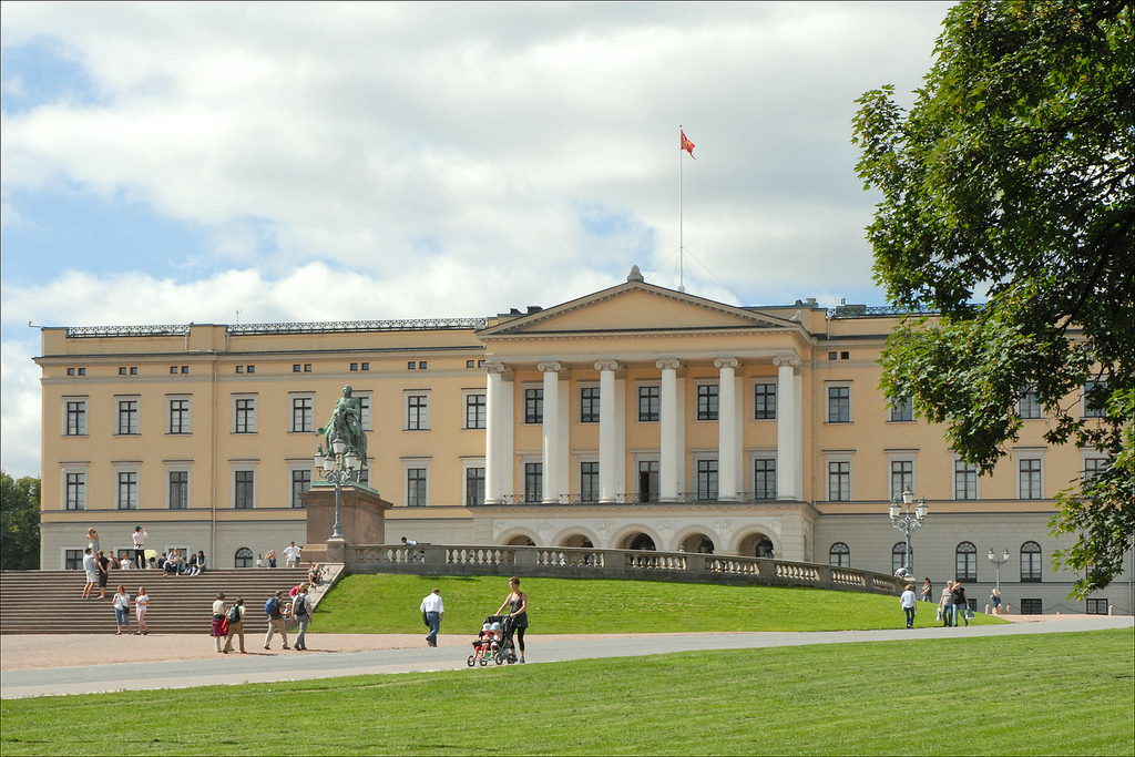 Le Palais Royal (Oslo) by dalbera, on Flickr