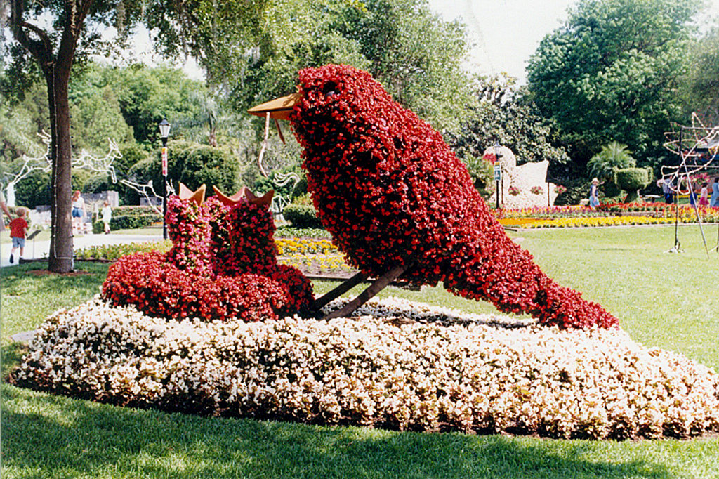 Cypress Gardens - Topiary in Spring by roger4336, on Flickr