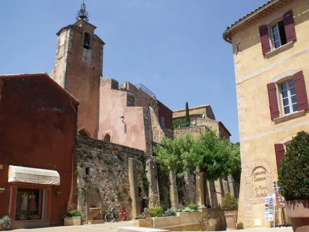 Roussillon - Place Camille Mathieu - Clo by ell brown, on Flickr