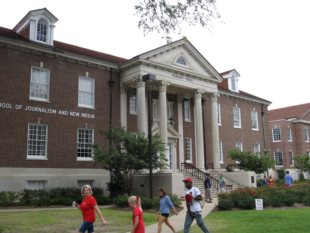 Farley Hall, University of Mississippi ( by Ken Lund, on Flickr