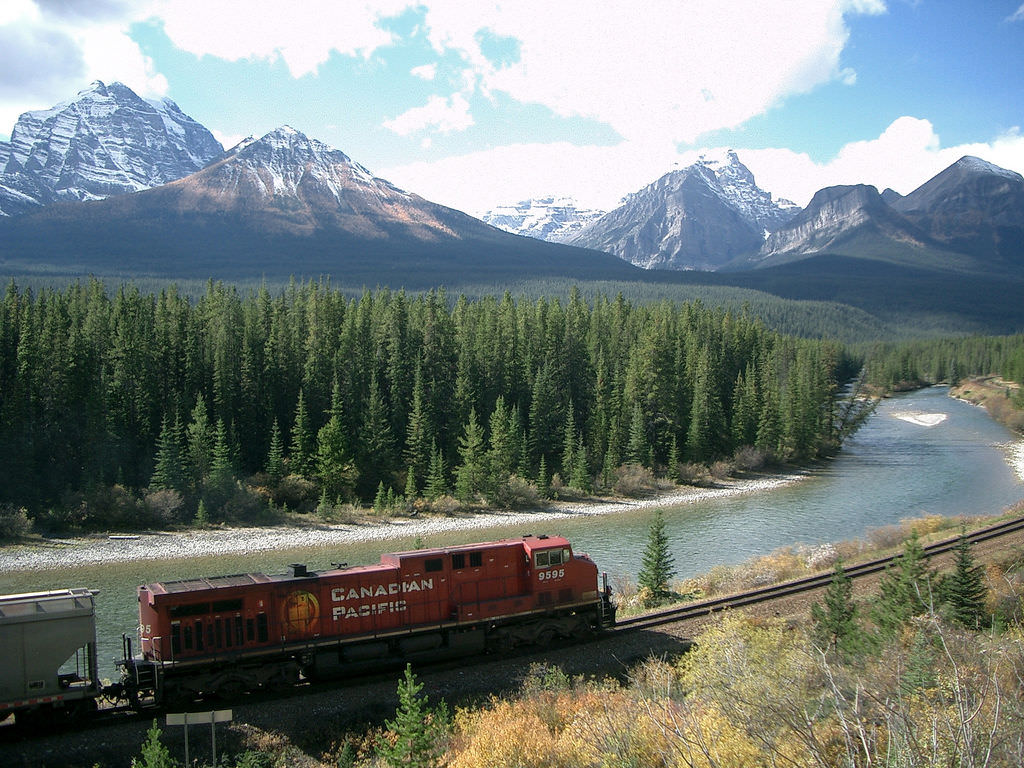 Train in Rockies by jurvetson, on Flickr