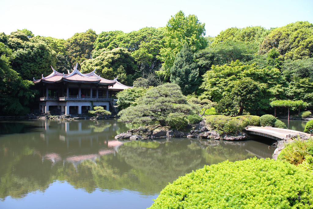 Shinjuku Gyoen National Garden by MarkDoliner, on Flickr