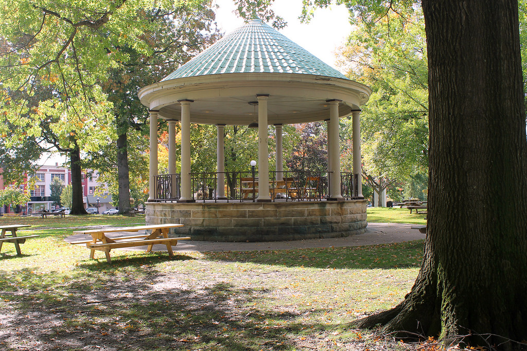 The Gazebo in Courthouse Square, Warren. by Jack W. Pearce, on Flickr