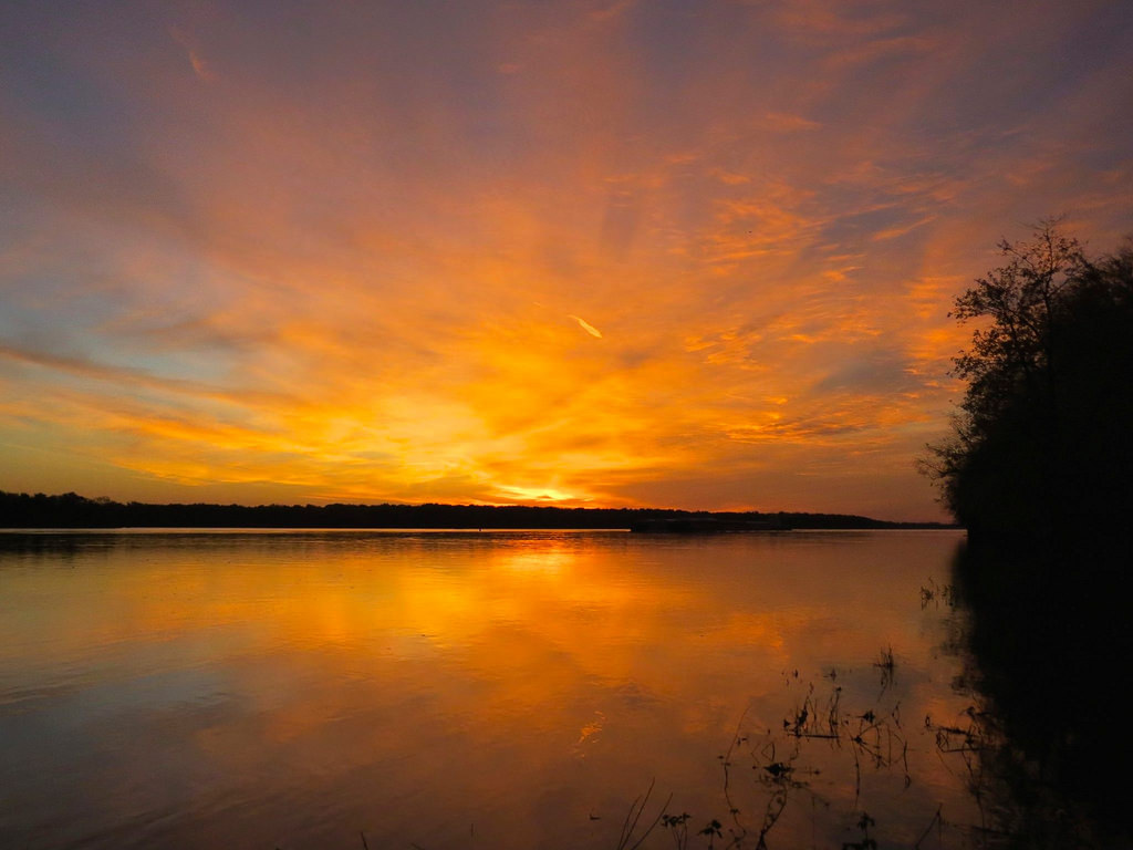 Mississippi River Sunrise by U.S. Fish and Wildlife Service - Midwest Region, on Flickr