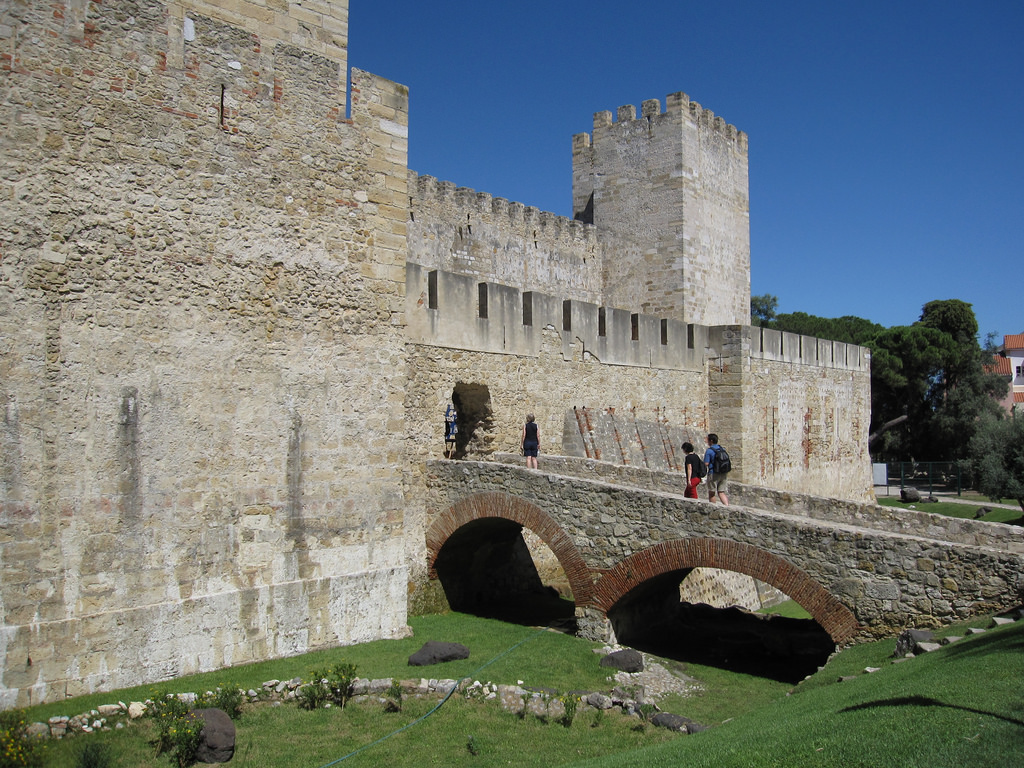 Entrance to Castelo de São Jorge by Bernt Rostad, on Flickr
