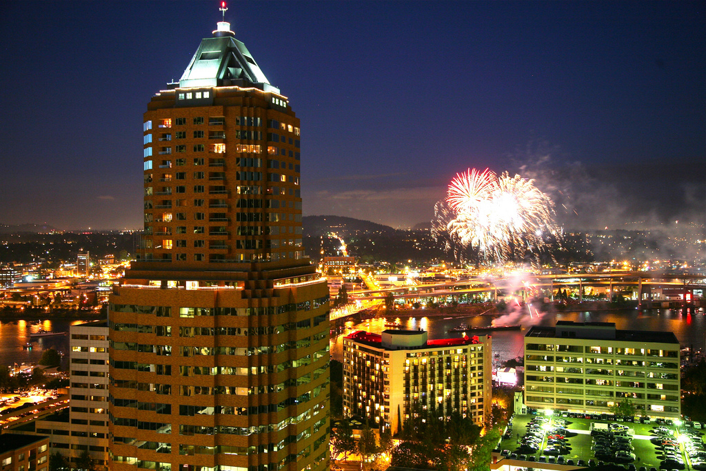 Fireworks over Portland, Oregon by Ryan Harvey, on Flickr