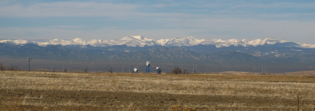 Front Range from Denver International Ai by Ken Lund, on Flickr