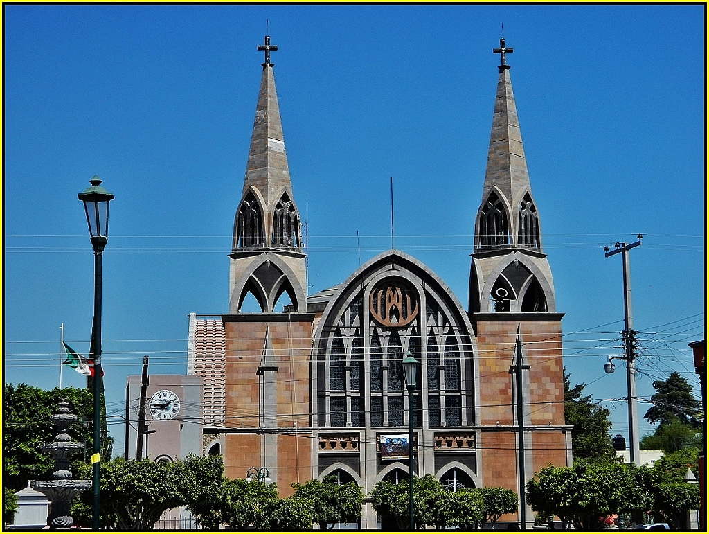 Parroquia Santa María de Guadalupe,Pedr by Catedrales e Iglesias, on Flickr